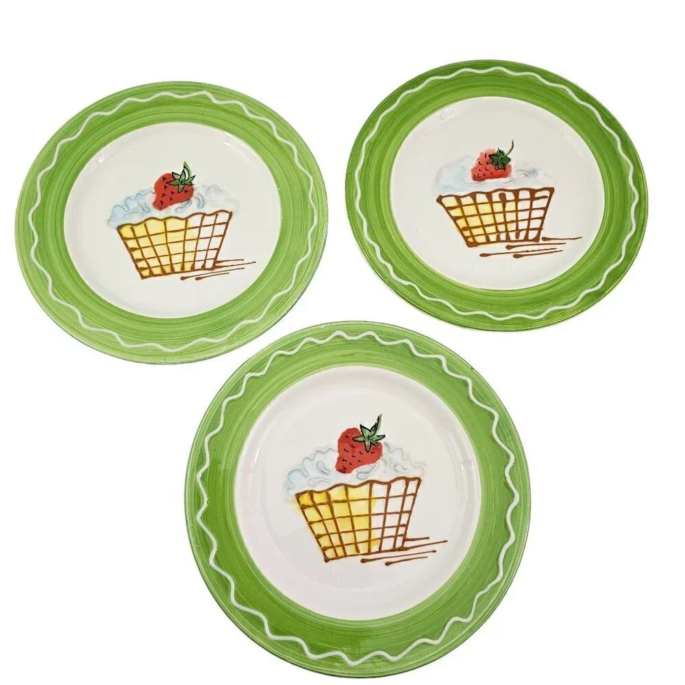 Sonoma Home Goods Strawberry Luncheon Dessert Plates Made in Italy – Set of 3